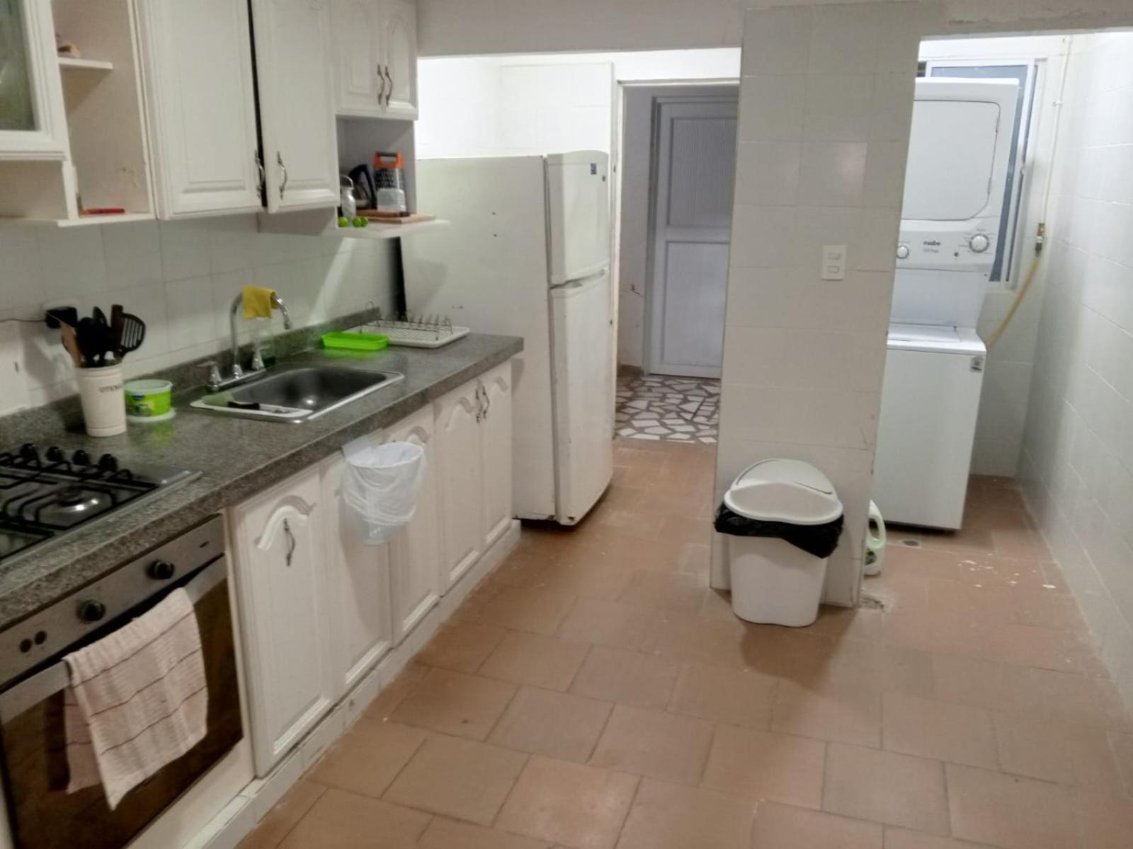 Independientes Con Bano Privado #8 3*